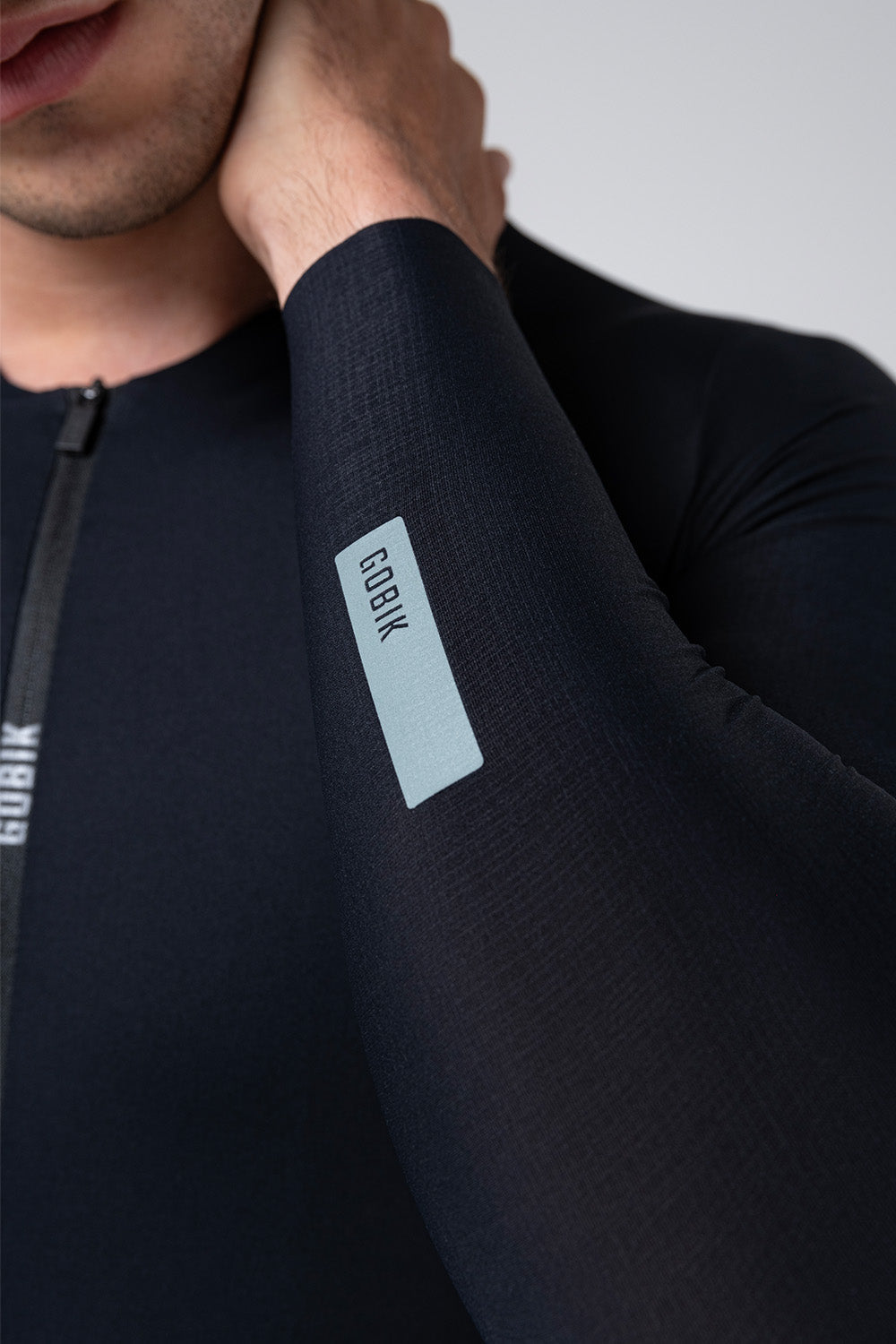 Gobik Avalon long sleeve cycling jersey in ink black with quarter zip