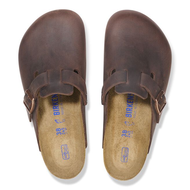 Birkenstock Boston clogs in dark brown Habana oiled leather with cork footbed