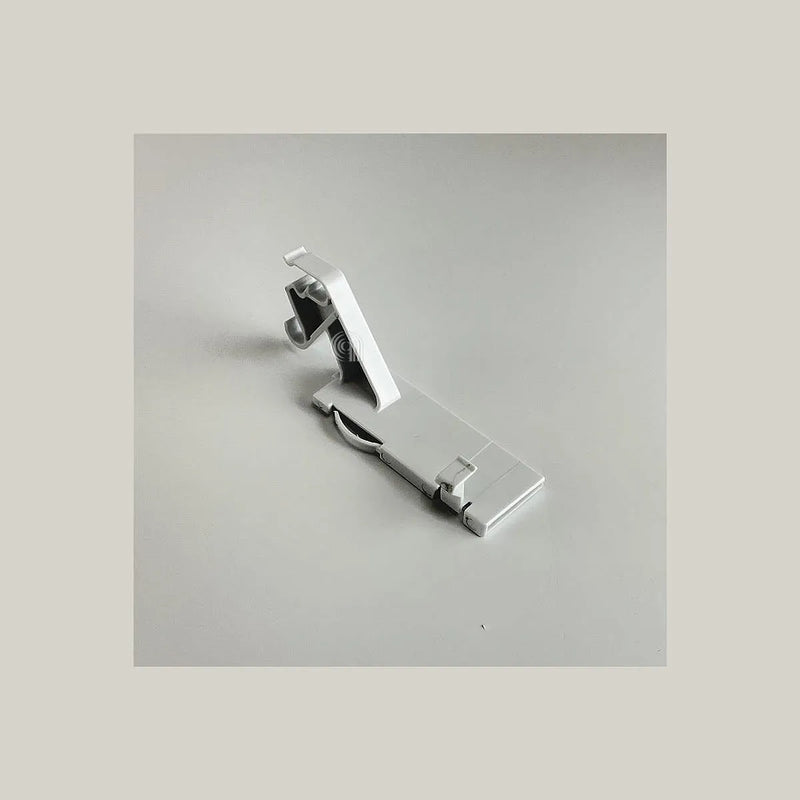 ELECTROLUX - Cerniera destra congelatore - 2231128014