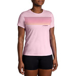 Brooks Distance Short Sleeve 2.0 Women's shirt in quartz pink with gradient stripes