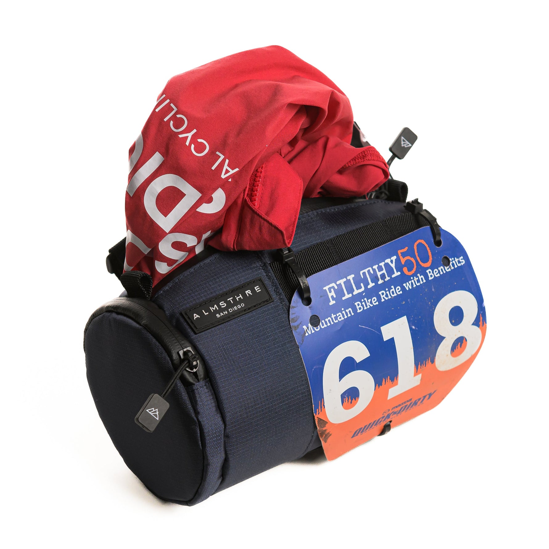 Navy blue Almsthre bar bag with red cycling jersey and race number