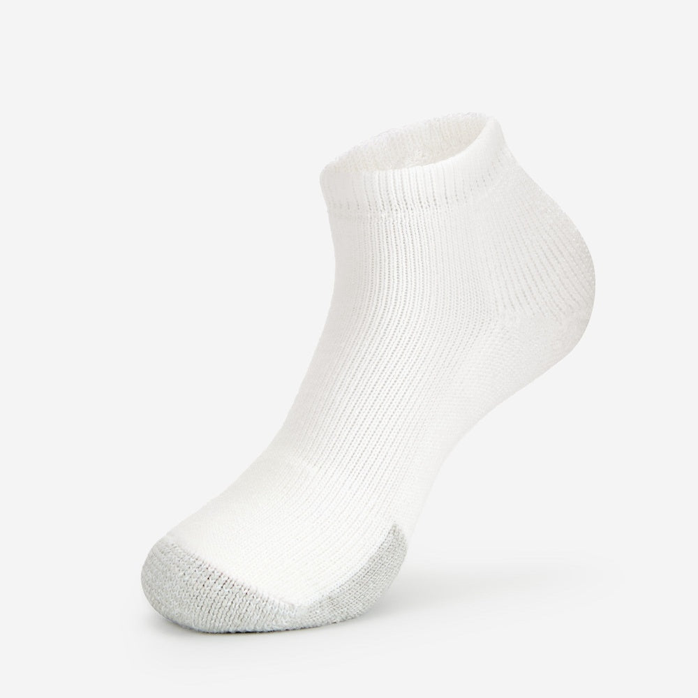 Thorlos white ankle low cut tennis sock with gray cushioned toe area