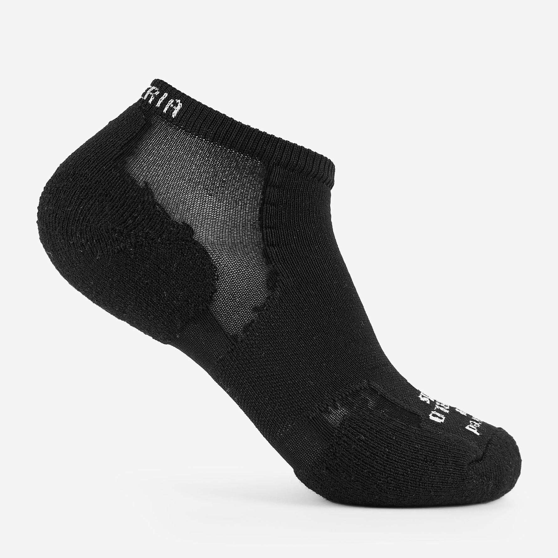 Experia black low-cut athletic sock with mesh ventilation panel and cushioned sole