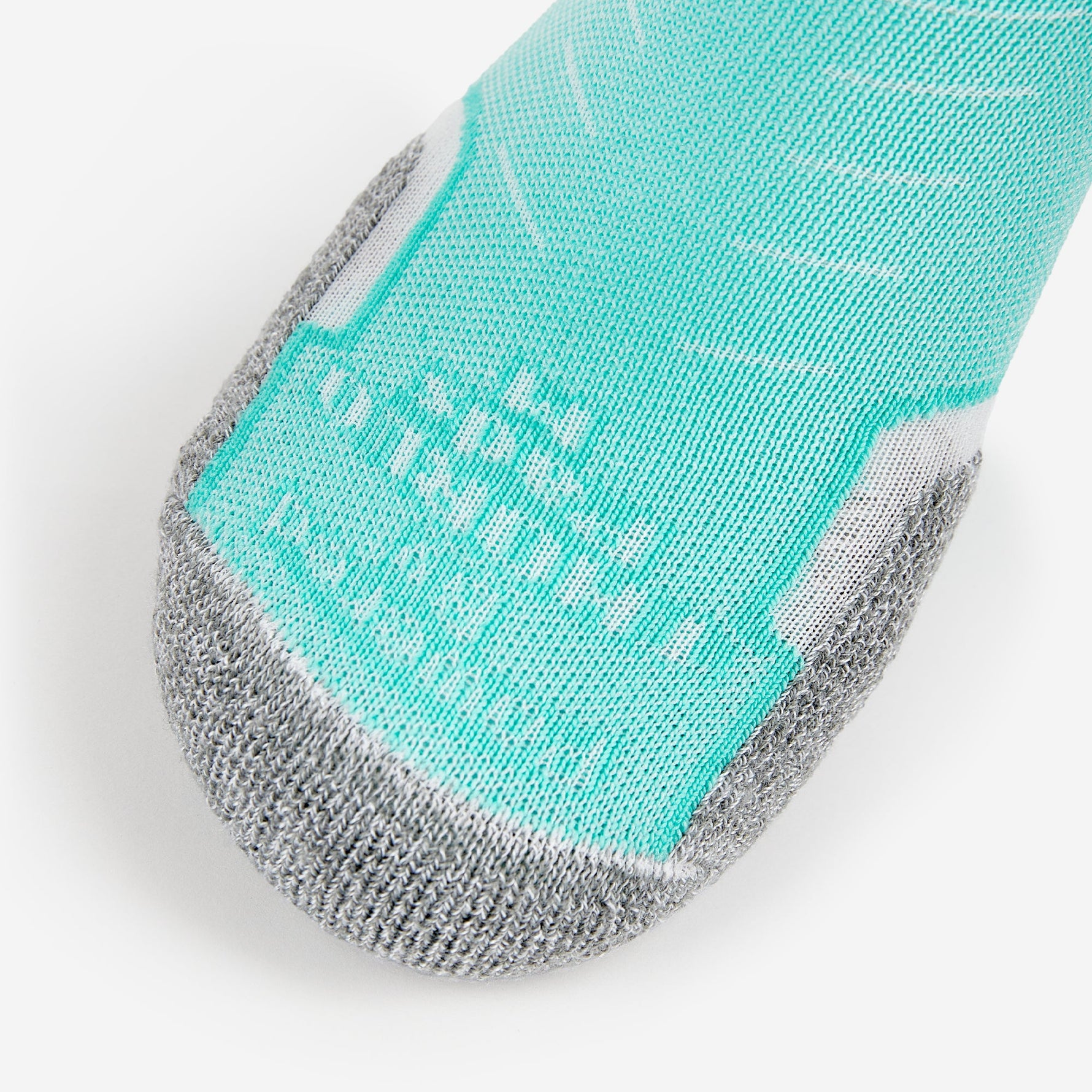 Experia Light Cushion Low-Cut Sock in Spearmint teal with gray reinforced toe and heel