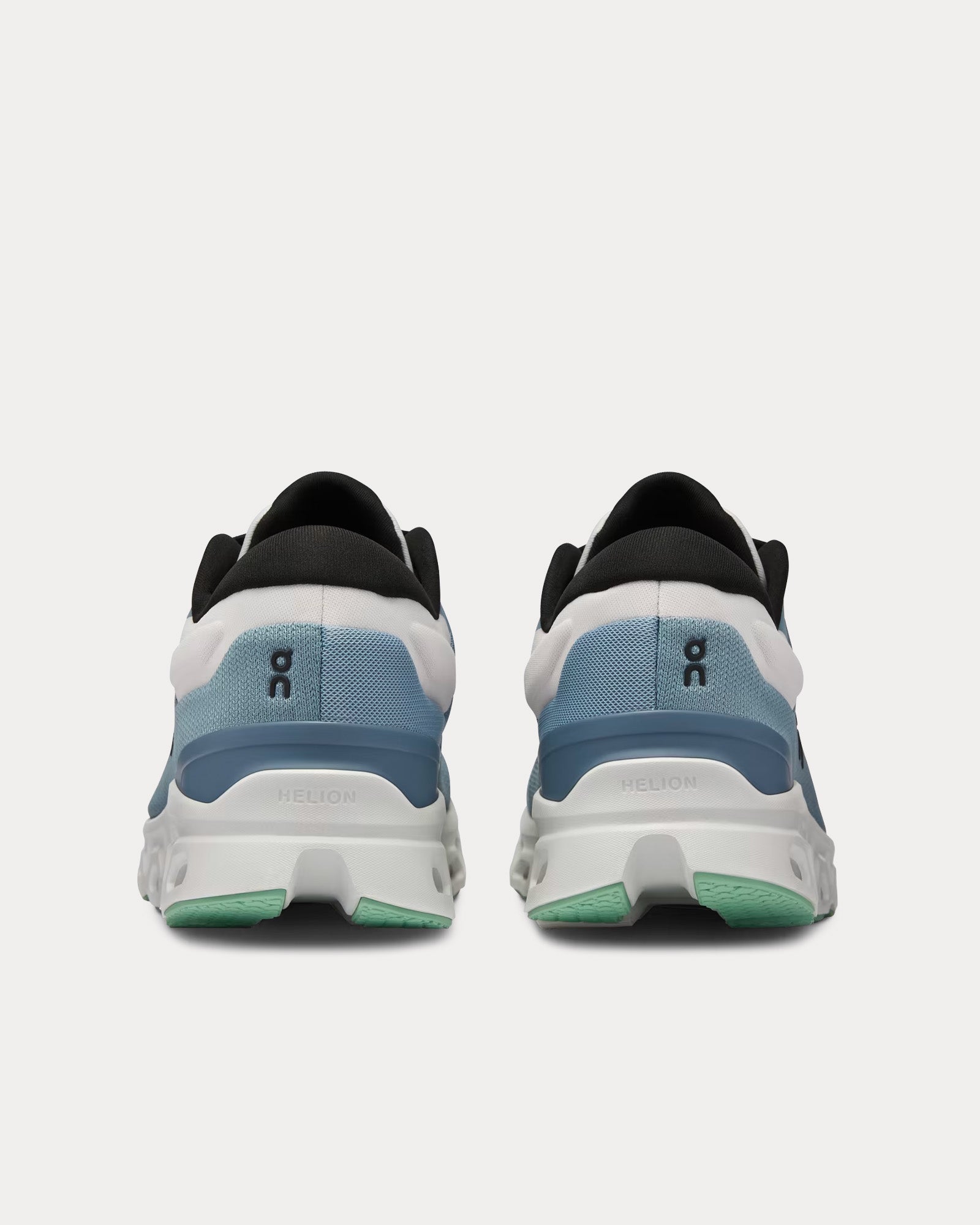 On Cloudstratus 3 men's running shoes in Wash/Metal colorway, rear view